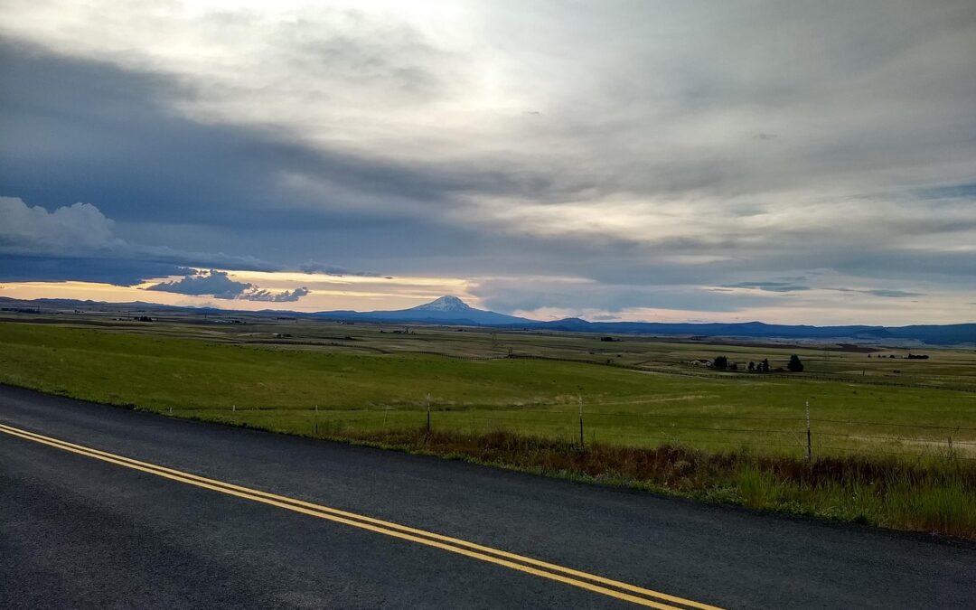 Overnight Rafting And Camping In Oregon: “`html Oregon Adventures: Rafts,…