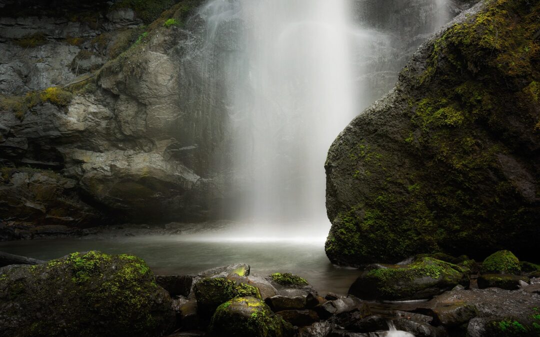 River Rafting Adventures In Southern Oregon | “`html Southern Oregon:…