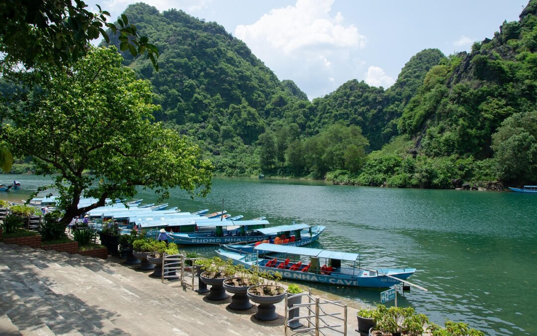 River Rafting Adventures In Southern Oregon ~ Splash Into Adventure:…