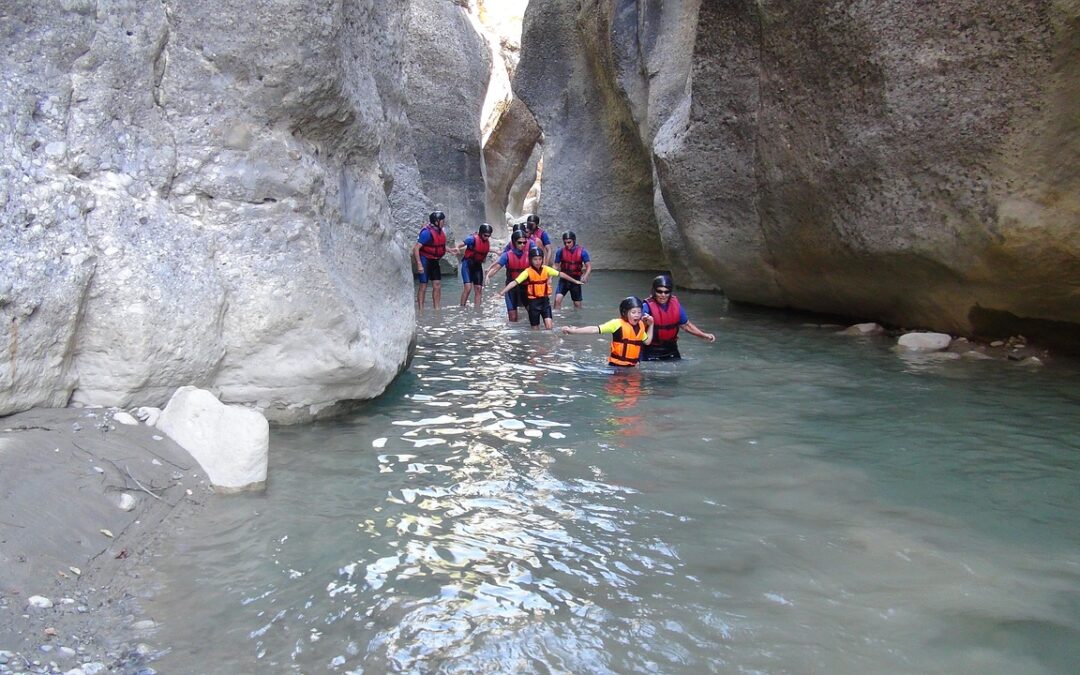 Affordable Rafting Trips In Southern Oregon / Unlock Adventure: Your…