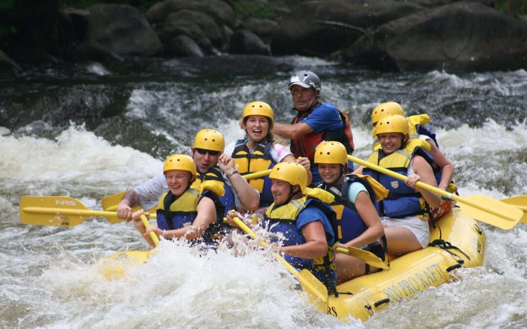 Scenic Rafting Experiences On The McKenzie River | Your Oregon…